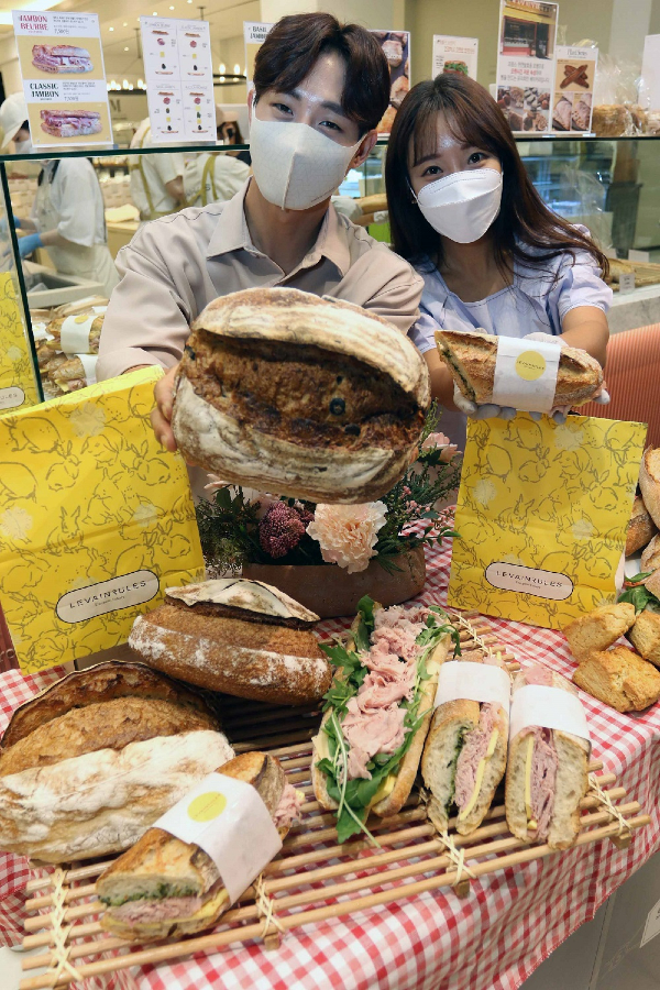 신세계 강남점 르뱅룰즈(세로2).jpg